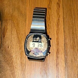Vintage 1980’s Harley Davidson Stretch Band Digital Watch Silver